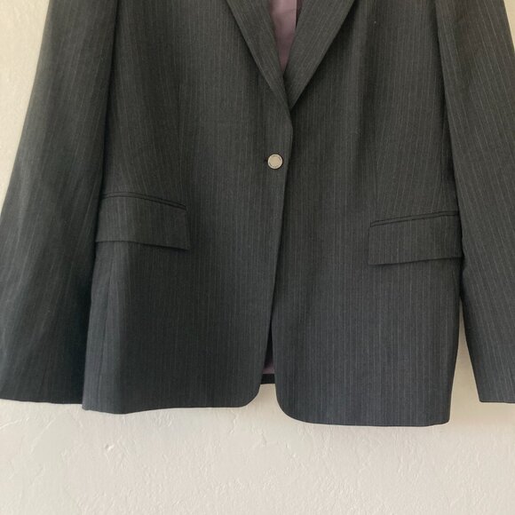 Calvin Klein Wool Blend Black Pinstripe Blazer Office Classic Minimalist Size 14 - Picture 4 of 14